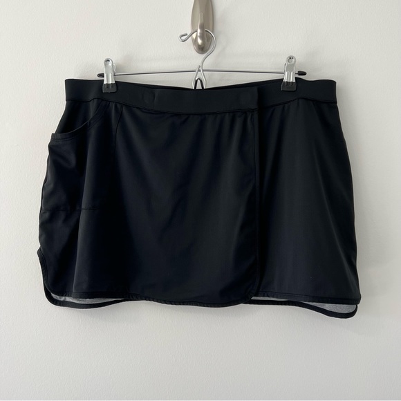 TAILActivewear Tennis Skirt - Picture 1 of 3